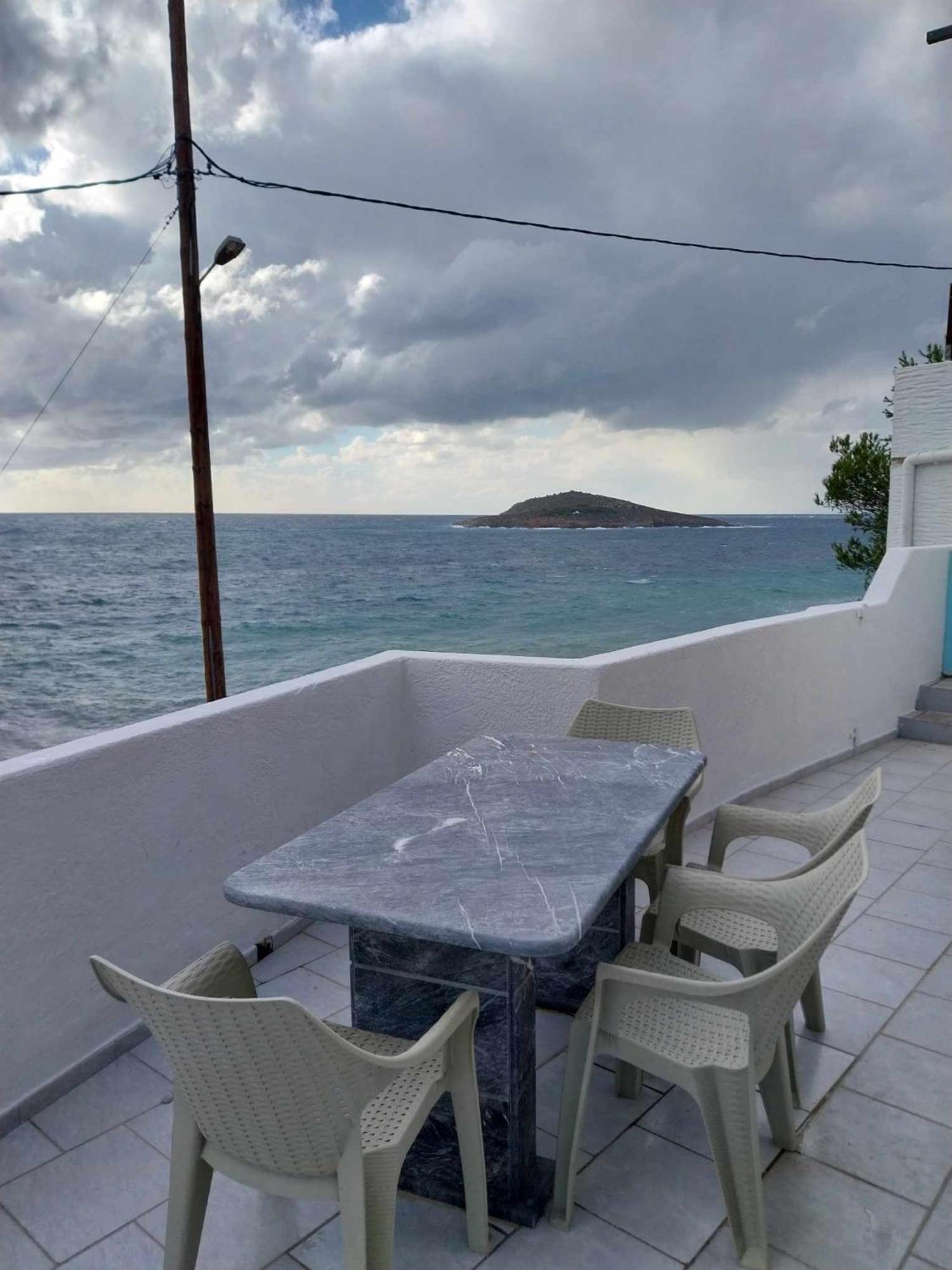 Kalymnos Platy Gialos Mousellis Makis Apartments Panormos  Экстерьер фото