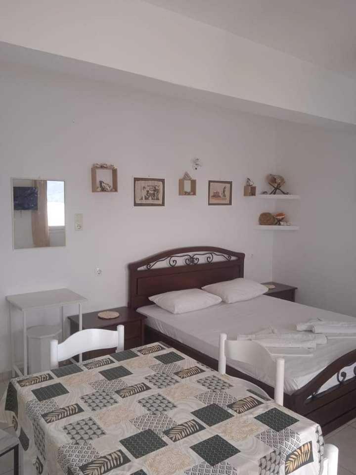 Kalymnos Platy Gialos Mousellis Makis Apartments Panormos  Экстерьер фото