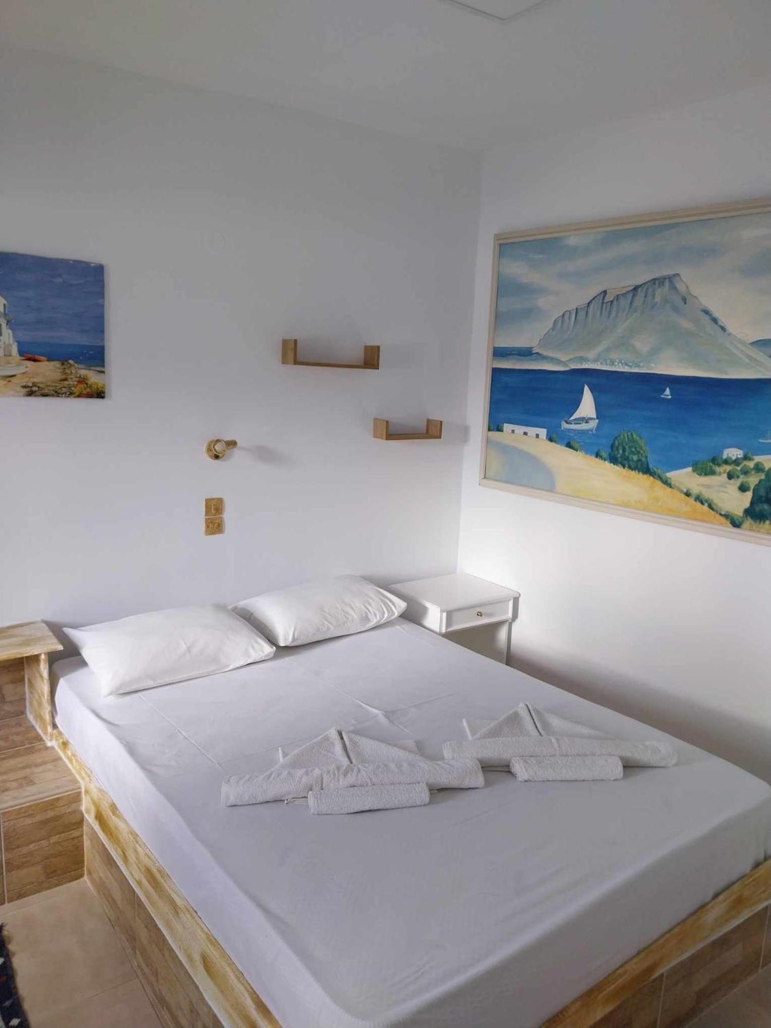 Kalymnos Platy Gialos Mousellis Makis Apartments Panormos  Экстерьер фото