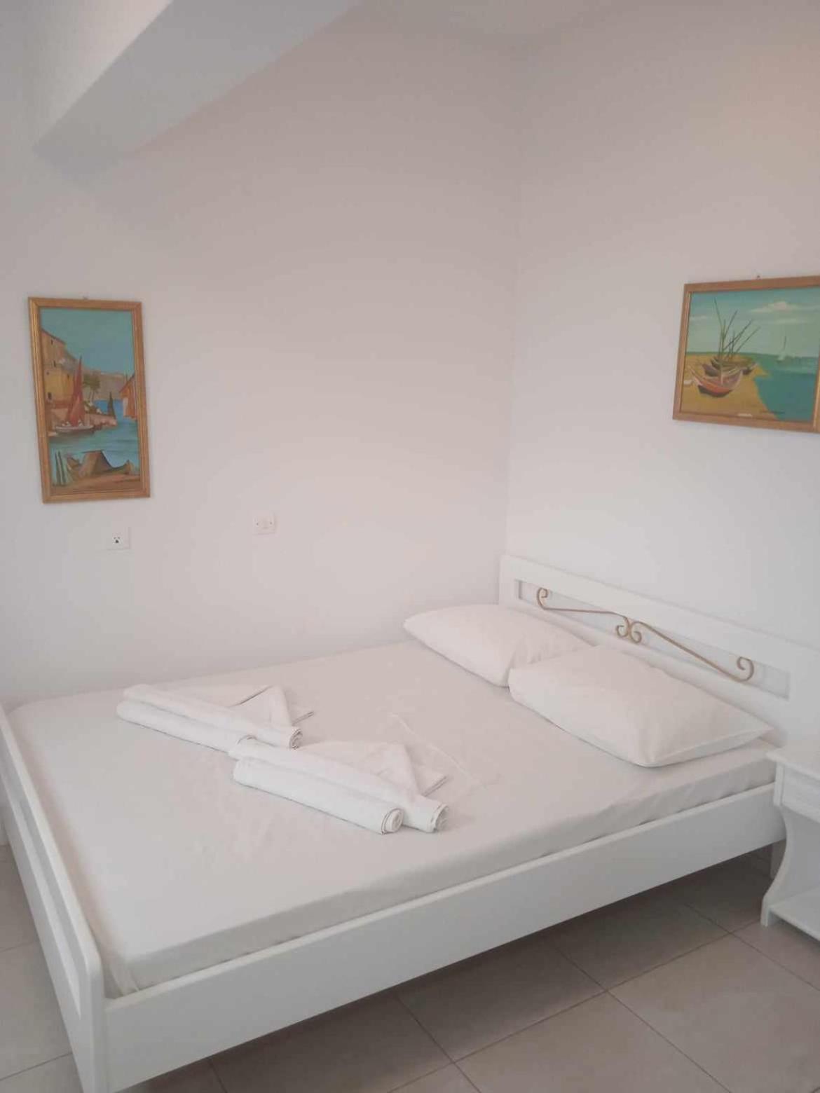Kalymnos Platy Gialos Mousellis Makis Apartments Panormos  Экстерьер фото