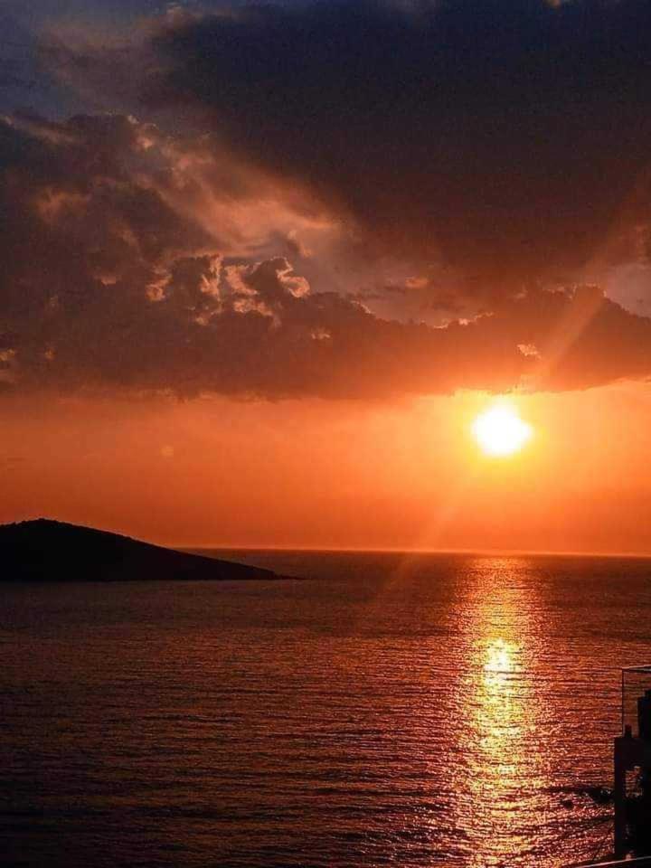 Kalymnos Platy Gialos Mousellis Makis Apartments Panormos  Экстерьер фото