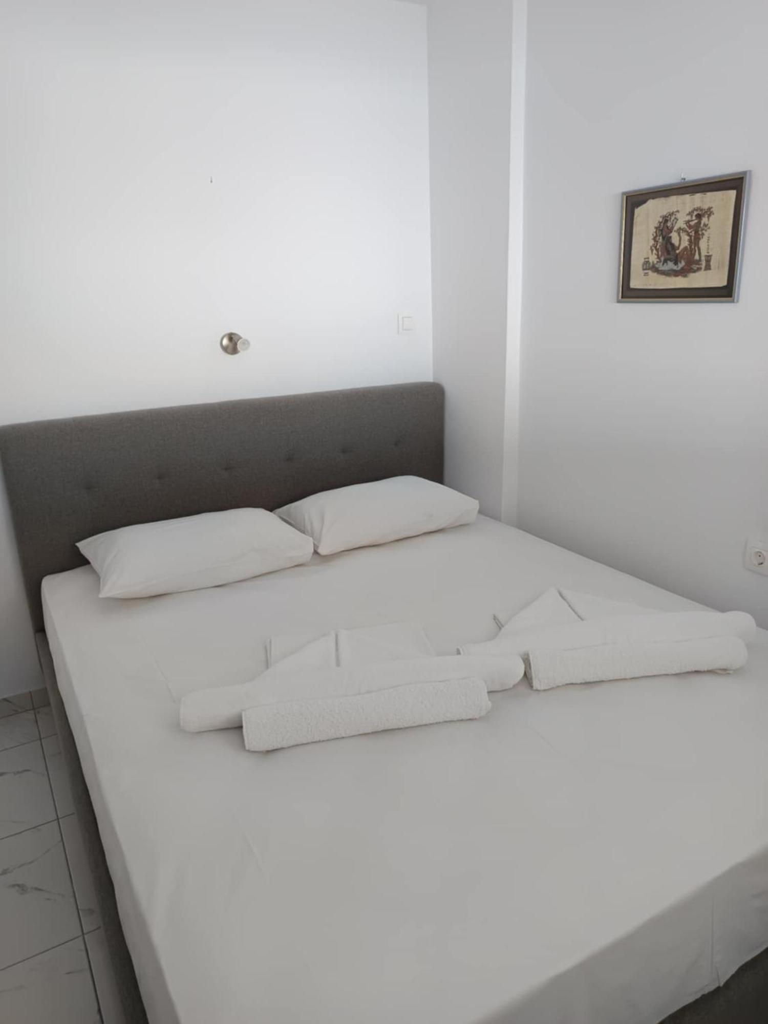 Kalymnos Platy Gialos Mousellis Makis Apartments Panormos  Экстерьер фото